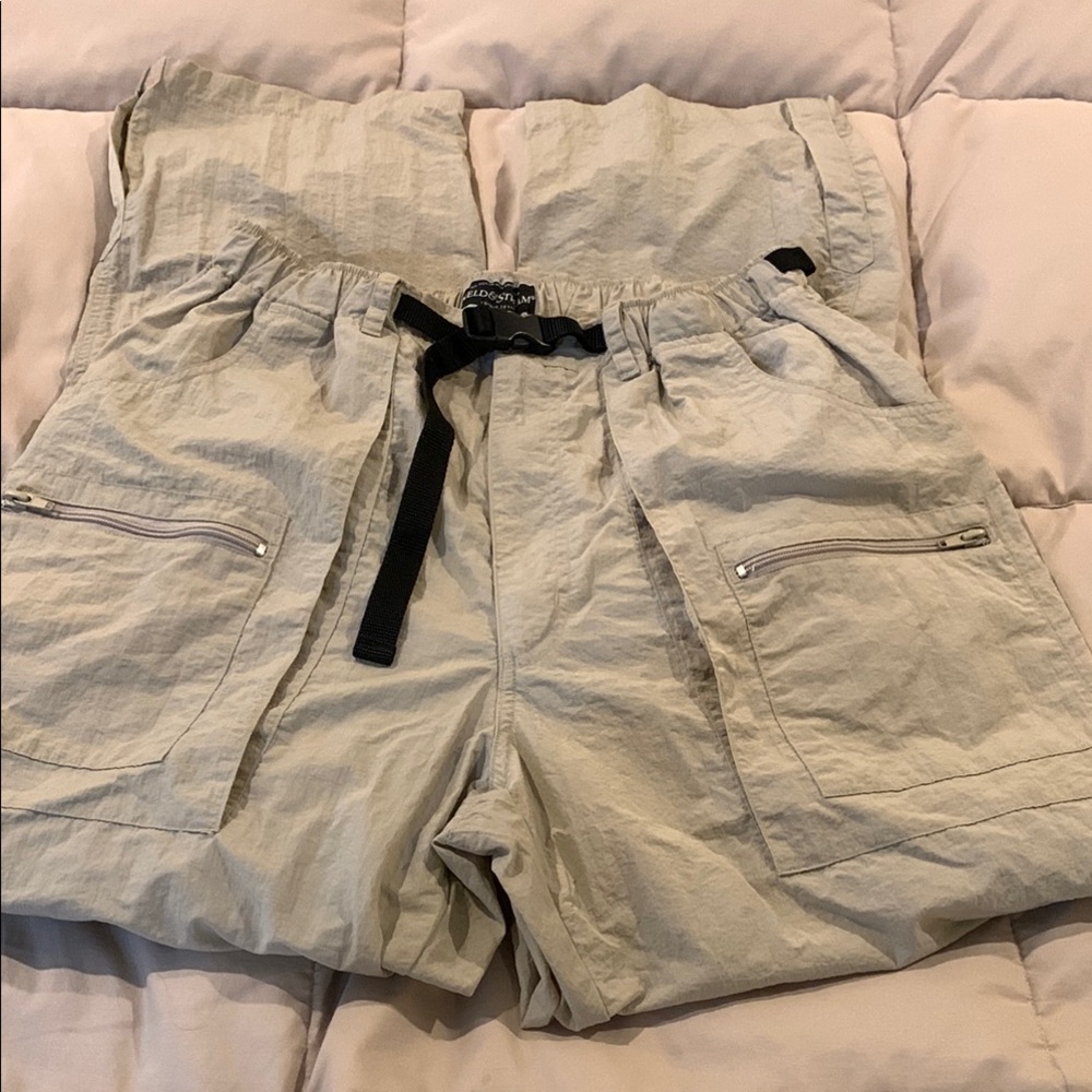 Field & Stream Khaki Cargo Shorts​​​​​